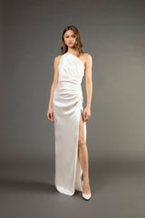 Asymmetrical gathered gown - ivory