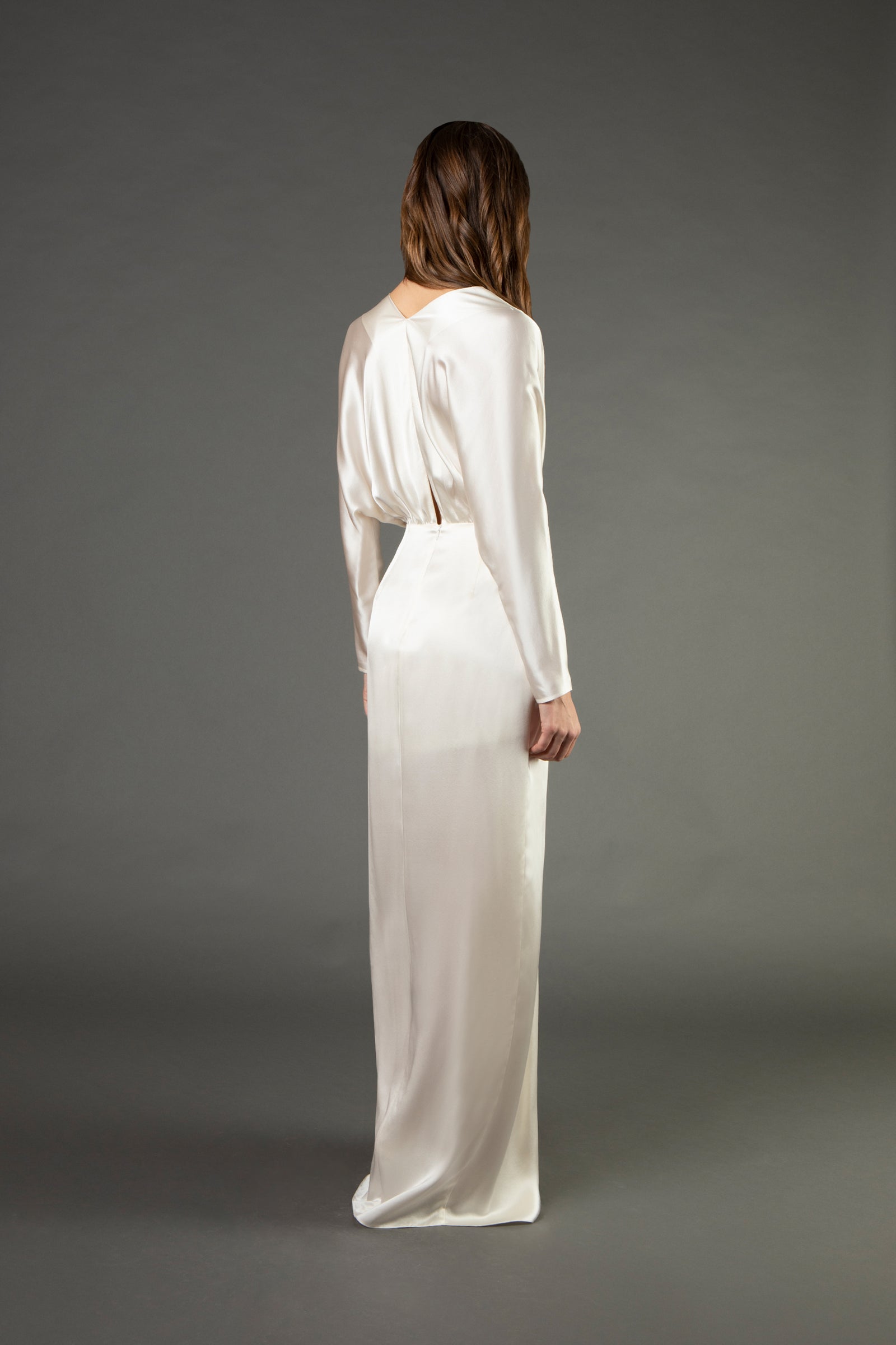 ワンピース maison celon v silhouette dress ivory v silhouette dress ( ivory ) 
