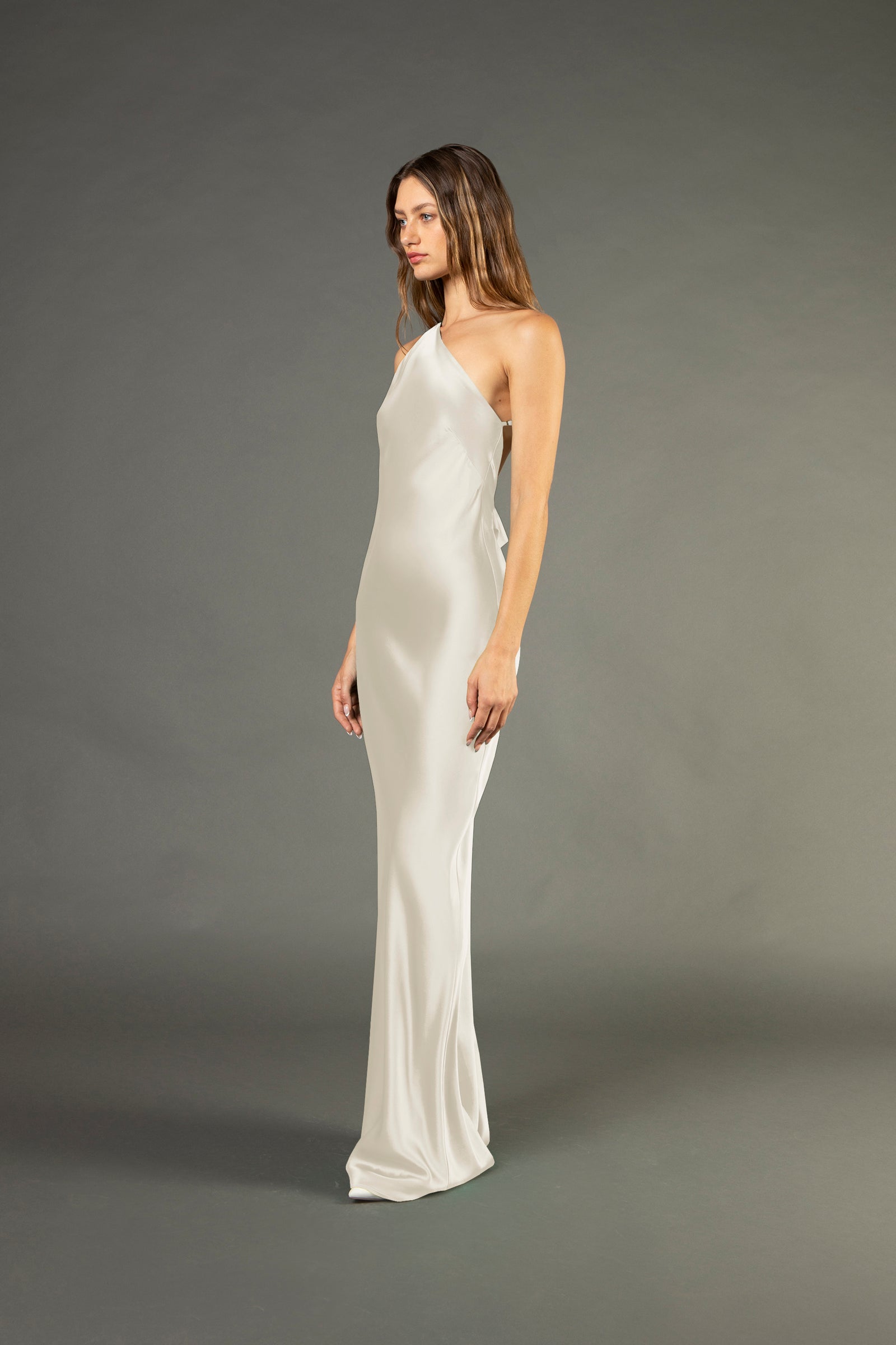 Open back cowl bias gown - ivory – Michelle Mason